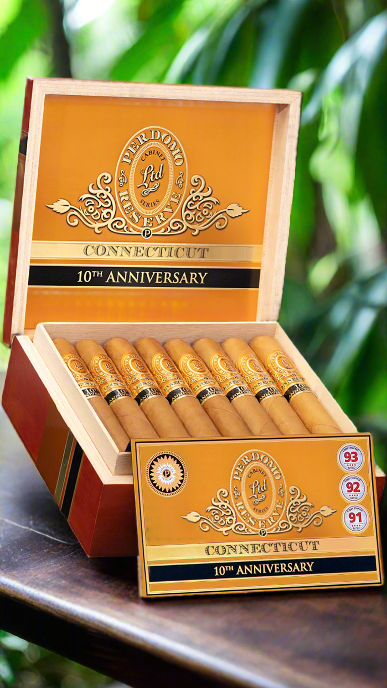 A box of Perdomo 10th Anniversary Connecticut Robusto Cigars