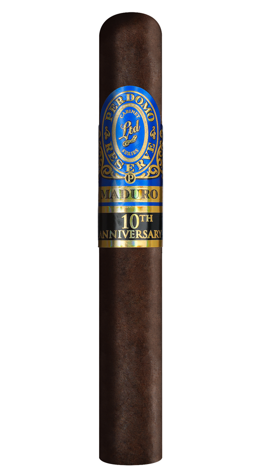 A single Perdomo 10th Anniversary Maduro Epicure on a white background.
