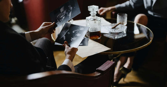 Cigar etiquette: Do’s and don’ts for social and lounge settings with New world cigars