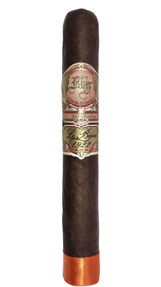 A single My Father Le Bijou 1922 Toro against a white background.